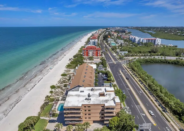 Sunshine 4a Beachfront Perfection * Clearwater Beach